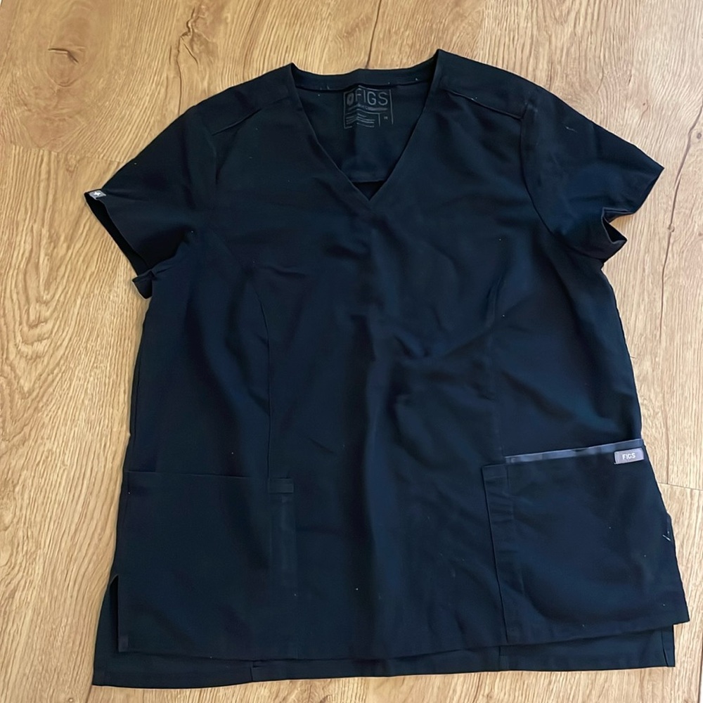 Figs Scrub Top with camo detail